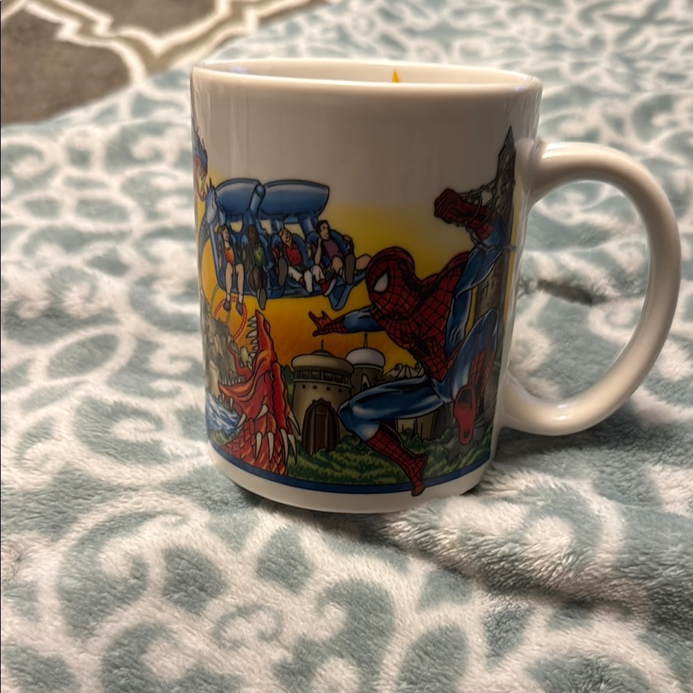 Vintage universal studios featuring spider man coffee‎ mug